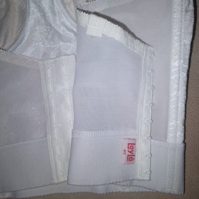 Dantel Detaylı Beyaz Midi Sütyen - Görsel 4