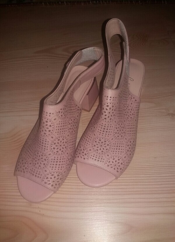 Hakiki deri az topuklu yazlık ayakkabı  - Görsel 5