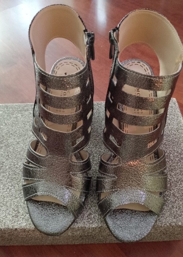 Abiye gümüş rengi topuklu ayakkabı - Görsel 2