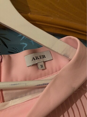 Aker Pilise etek