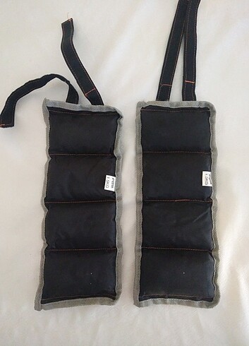 Altis 1,5 kg el ve ayak ağırlığı ve Üç kitap