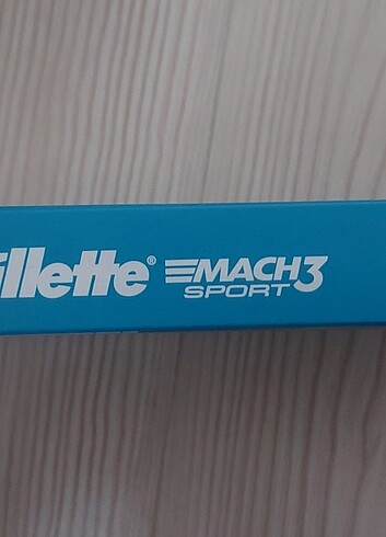 GİLLETTE MACH 3 - 10 LU BAŞLIK