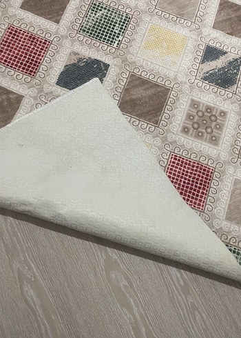 Beden Bohem Çok Renkli Kareli Halı