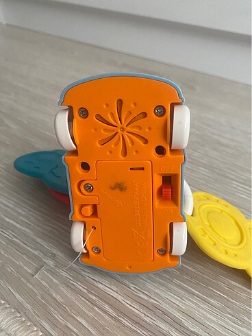 Fisher Price Sesli araba dişlik