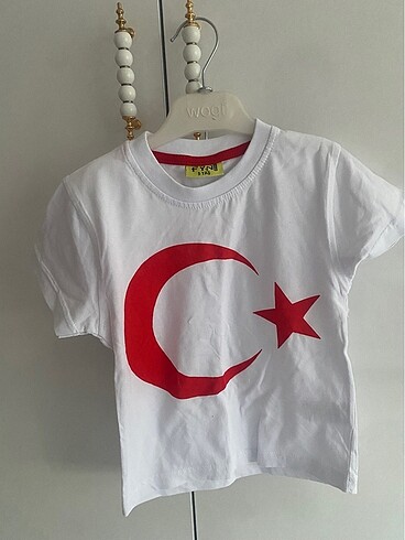 Ayyıldız tşört