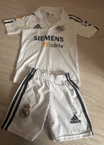 Nike Adidas Real Madrid Cocuk Futbol Takimi