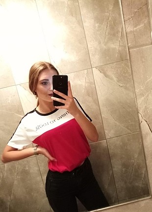 T-shirt yenii