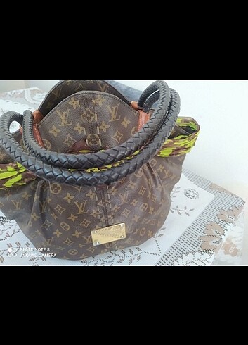  Beden Louis Vuitton çanta 