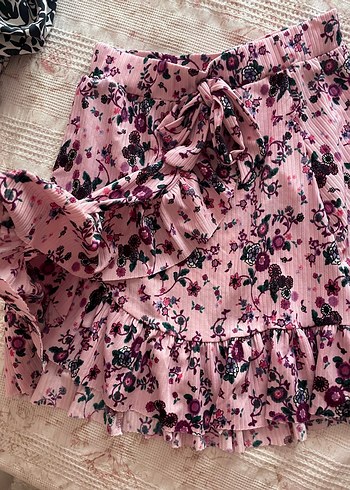 Pembe Volanlı Mini Etek - Görsel 2