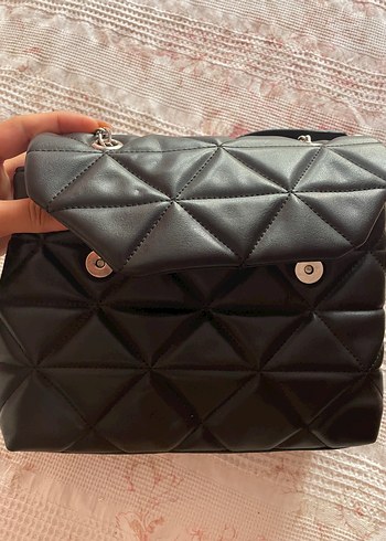 Zincir Detaylı Siyah Kadın Deri Çanta - Görsel 3