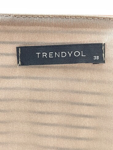 38 Beden çeşitli Renk Trendyol & Milla Bluz %70 İndirimli.