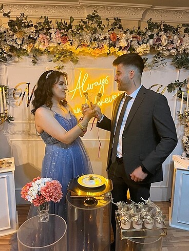 Roman Marka Romance marka abiye