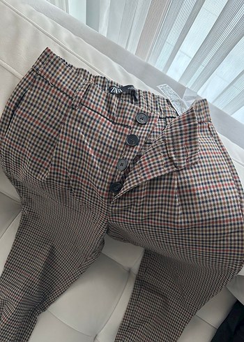 xs Beden Zara Kadın Düğmeli Desenli Kumaş Pantolon
