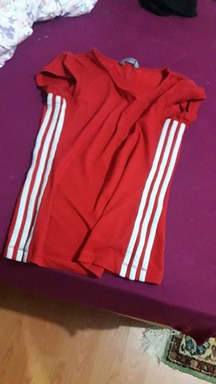 s Beden adidas kirmizi