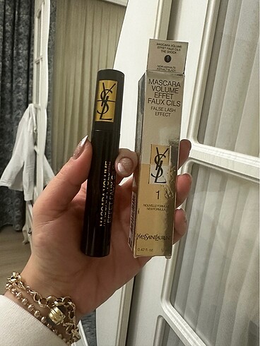 Yves saint laurent