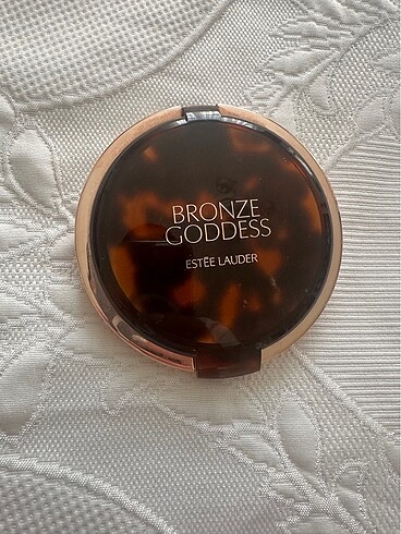 Beden Estee lauder bronzee