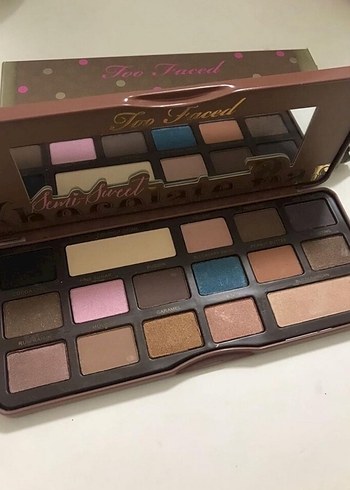 Too Faced Semi-Sweet Far Paleti