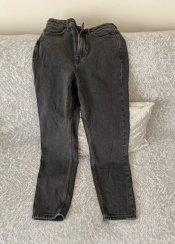 36 Beden siyah Renk Pantalon 