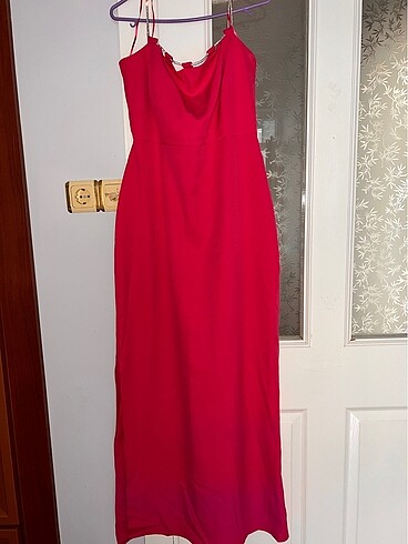 pembe elbise