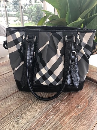 Burberry siyah orta boy çanta