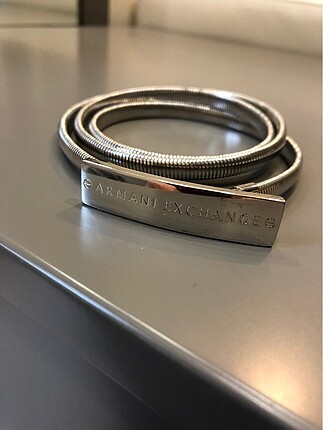 Armani. Metal kemer.