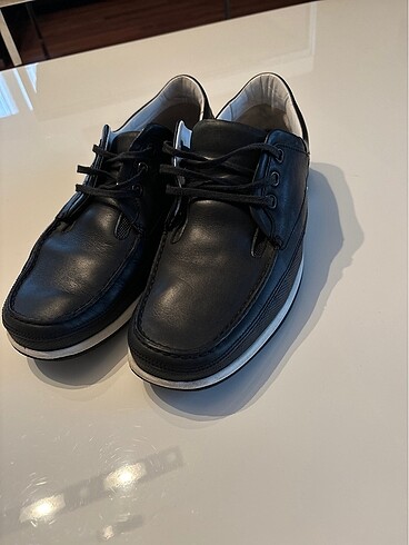 Ayakkabı. Dockers Marine.