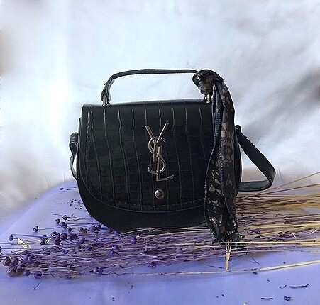  Beden siyah Renk YSL ÇANTA