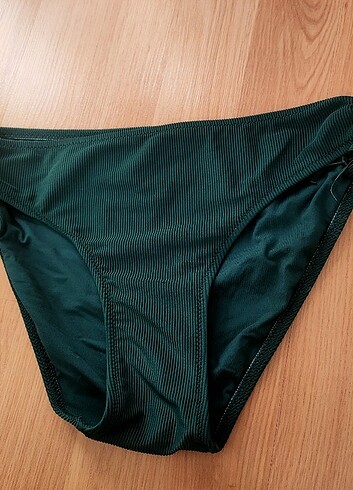 M beden bikini alt koyu yeşil 
