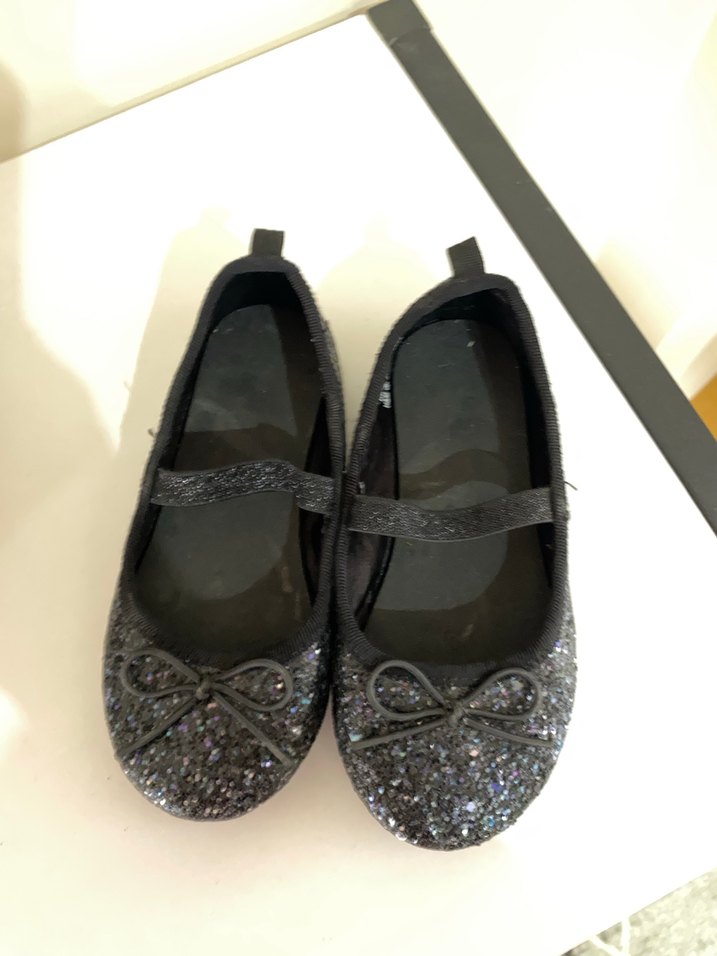 Kız Çocuk Siyah Simli Babet Ayakkabı - Görsel 2