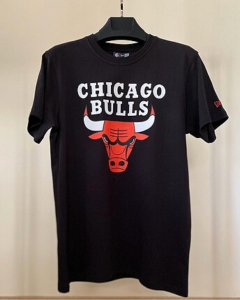 Orjinal new era tshirt etiketli