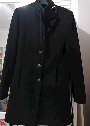 Düğmeli Siyah Kaban - Görsel 7