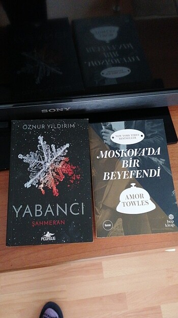 Öznur Yıldırım yabancı şahmeran, Moskovada bir beyefendi Amour T