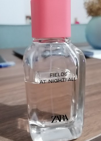 Zara Fields At Nightfall Kadın Parfümü - Görsel 2