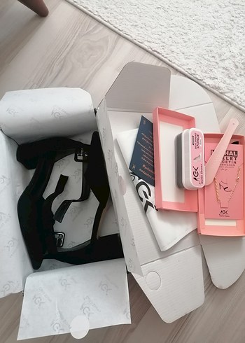 Siyah Kadın kısa  Topuklu Ayakkabı - Görsel 8