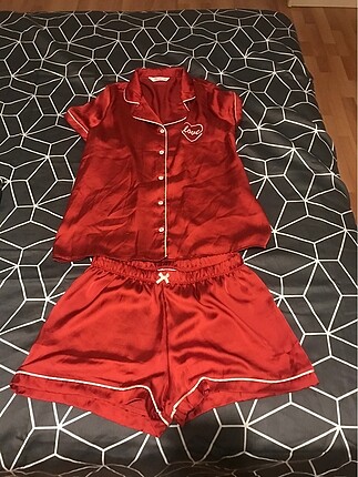 Saten pijama takımı
