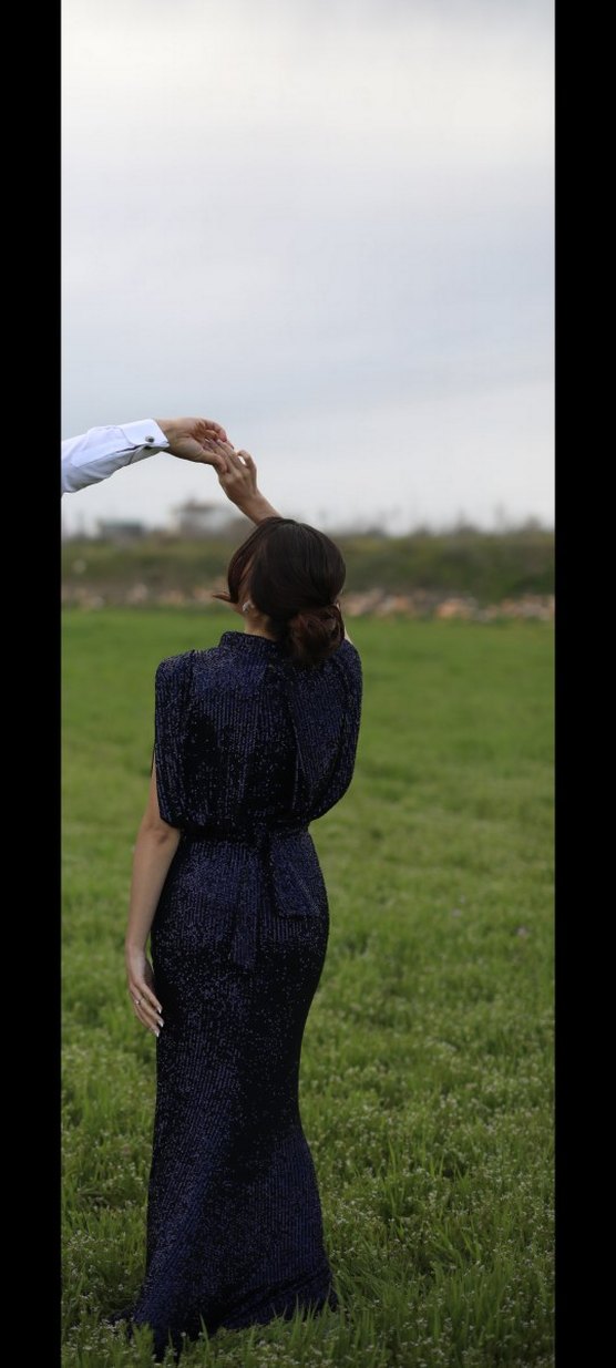 Parlak Lacivert  payetli Drapeli Uzun Abiye - Görsel 2