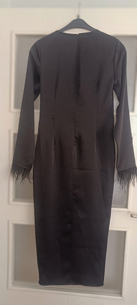 Siyah Uzun Kollu Midi Saten Elbise - Görsel 4