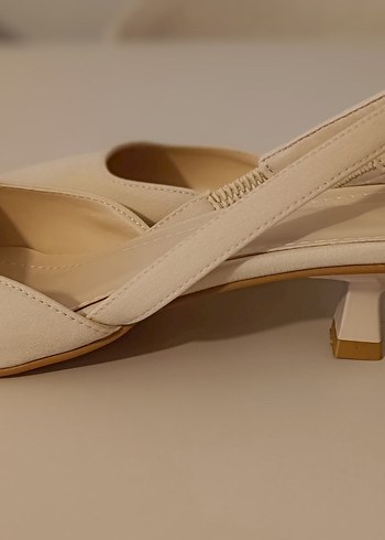 Bej Minimalist Stiletto Topuklu Kadın Ayakkabı - Görsel 5
