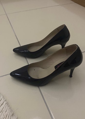 Parlak Siyah Rugan Stiletto Kadın Topuklu - Görsel 2