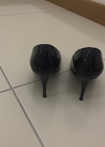 Parlak Siyah Rugan Stiletto Kadın Topuklu - Görsel 3