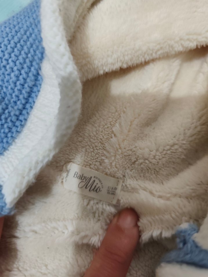 Mavi Kapüşonlu Erkek Çocuk Triko Hırka - Görsel 2