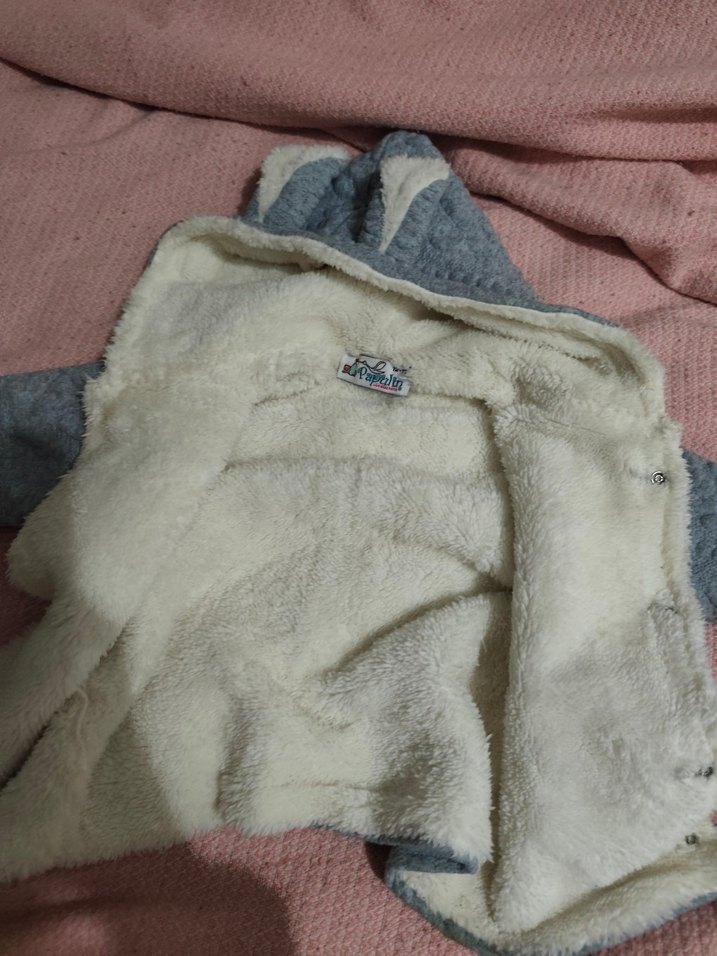 Kürk Detaylı Kapüşonlu Gri Bebek Tulumu - Görsel 3