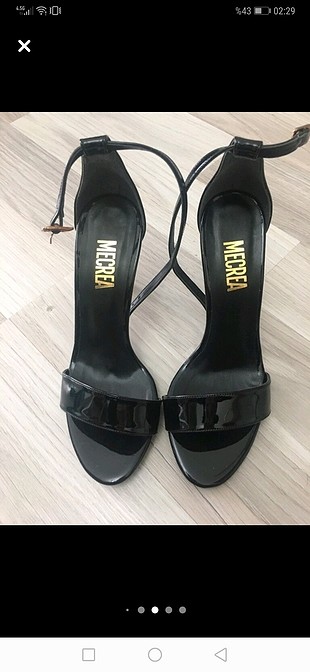 38 Beden siyah Renk siyah topuklu sandalet 