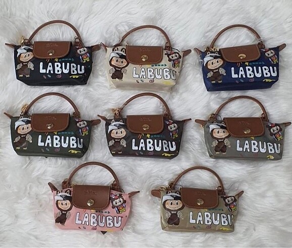Diğer Labubu farklı model için kaydır