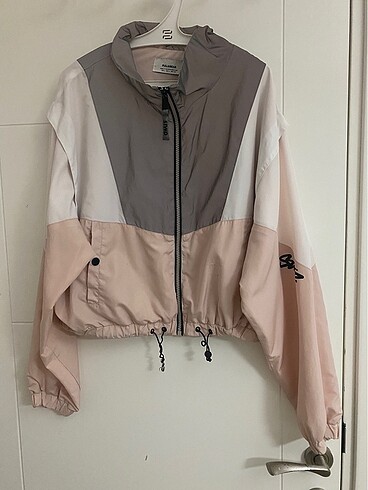 Pull&Bear rüzgarlık ince mont