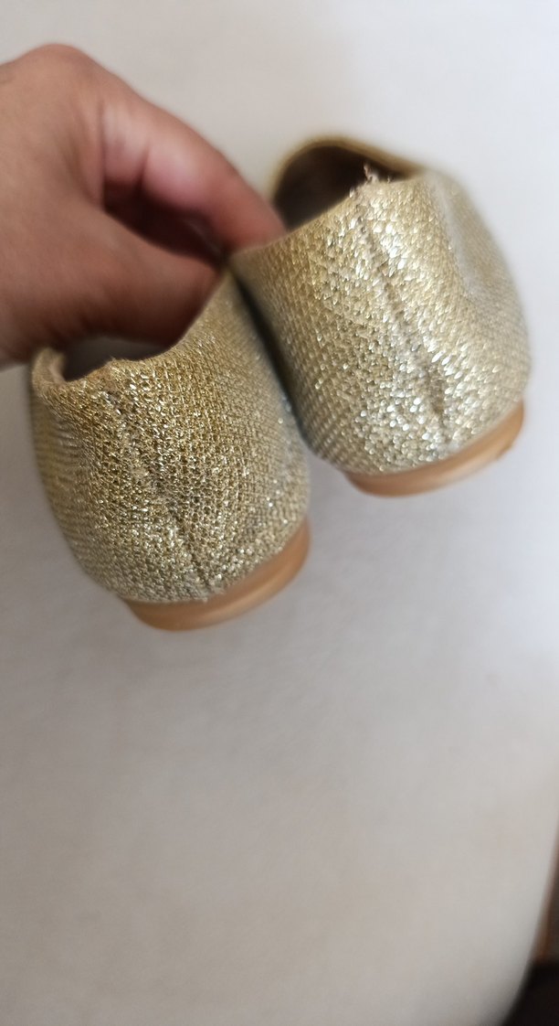 Parlak Altın Kız Çocuk Babet Ayakkabı - Görsel 5