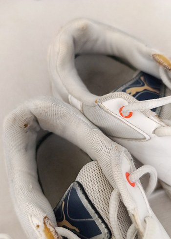 Beyaz Gri Spor Ayakkabı Puma marka orjinal - Görsel 4
