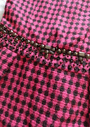 Düğmeli, Yakalı Pembe Desenli Bolero - Görsel 5