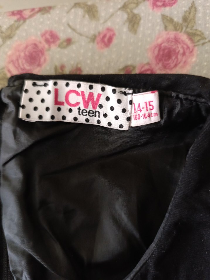 Düğmeli, Yakalı Pembe Desenli Bolero - Görsel 2