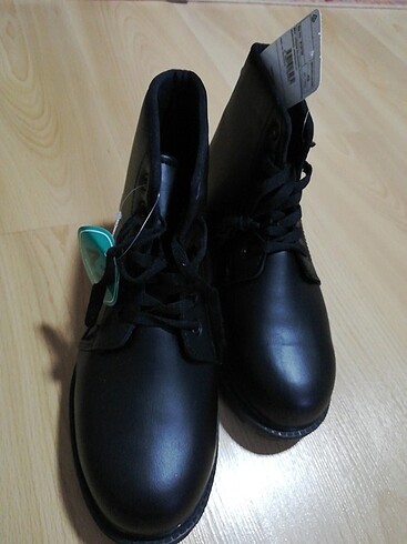 Erkek bot - Görsel 2